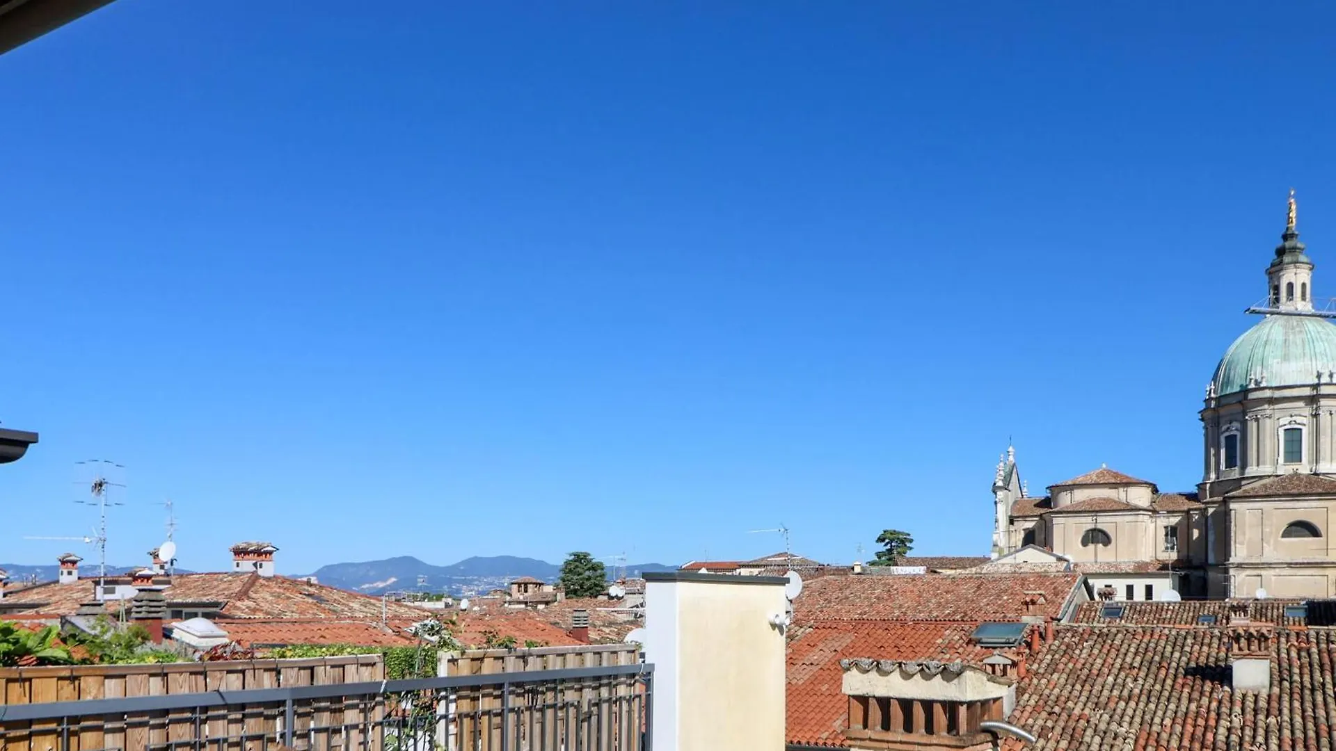 Casa Monia Lägenhet Lonato Italien